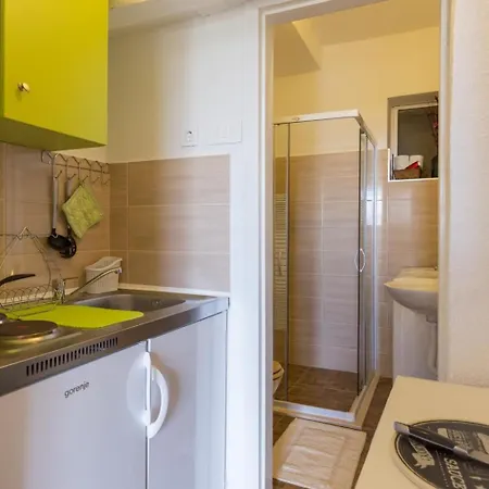 Purple Rain Apartment *